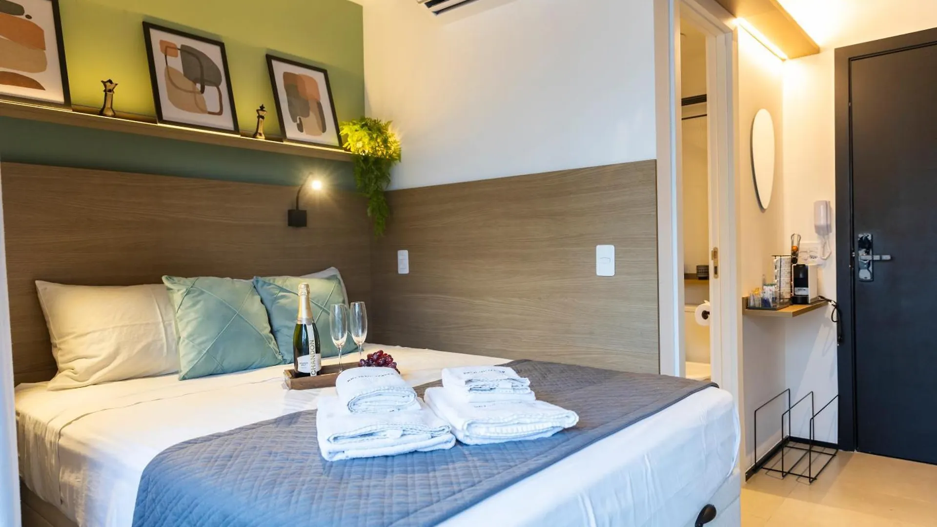 Apartment Estudios Com Ac E Varanda Na Bela Vista Sao Paulo