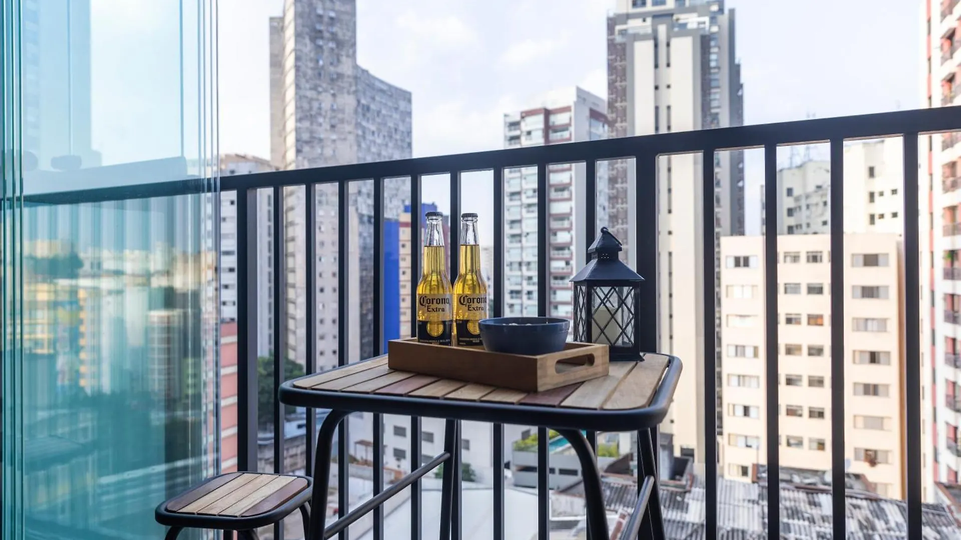 Estudios Com Ac E Varanda Na Bela Vista São Paulo 0*,